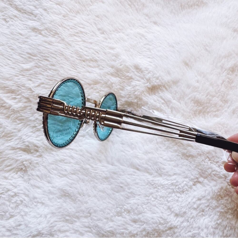 Kate Clear Blue Round Sunglasses - Picture 15 of 15